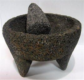 Molcajete de Piedra Negra/Black Stone Mortar & Pestle Molcajete