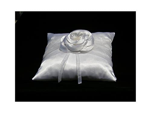 RING CUSHION WHITE SATIN FLOWER