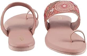 Metro Women's 32-1702 Flat Sandal