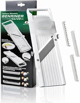 Benriner Japanese Mandolin Vegetable Slicer 6.4cm, White: 3 Interchangeable Stainless Steel Blades & Safety Guard, Handheld Mandolin Slicer for Shredding, Slicing & Julienning Fruit & Veg, BN-64W