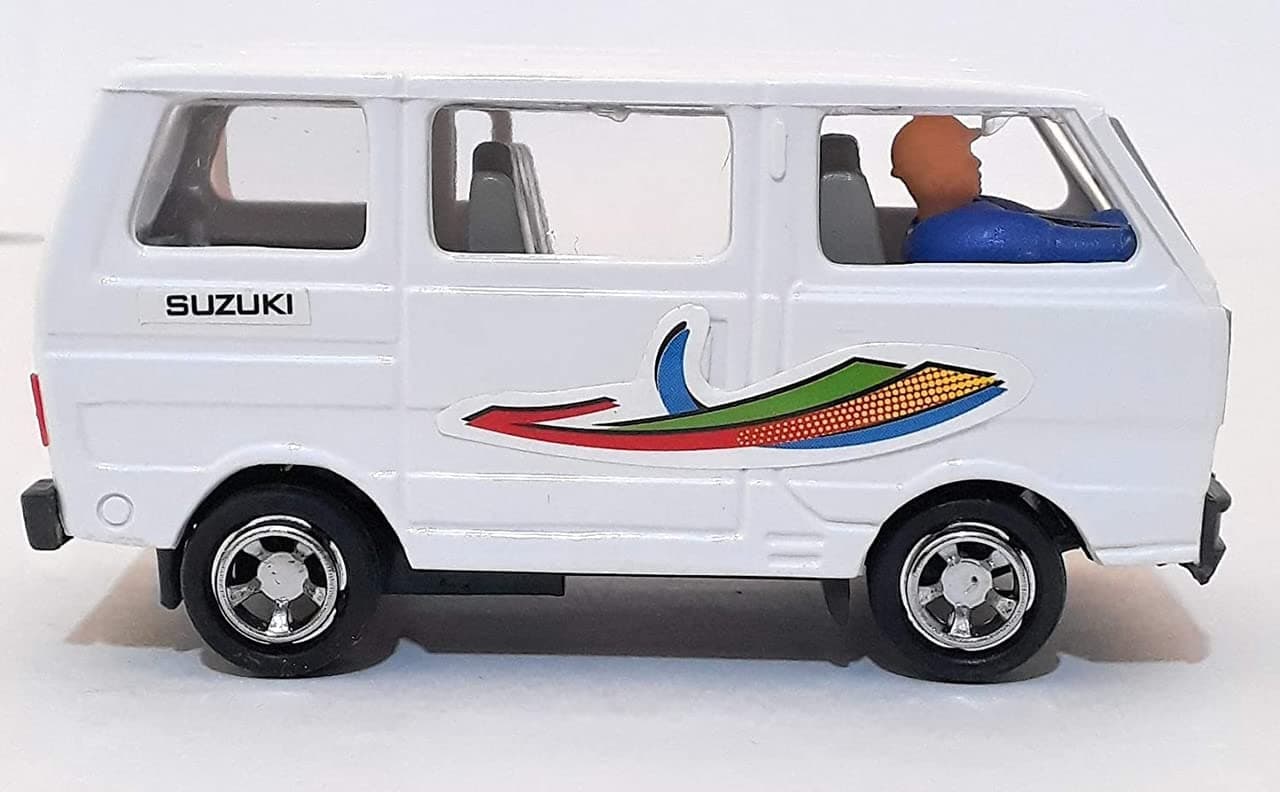 NPRC Pull Back Omni Maruti Van | Single Door Opening | Miniature Scaled Models (White)