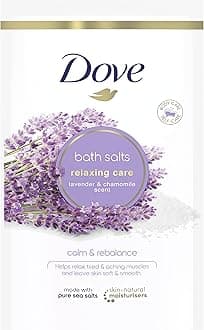 Relaxing Care Lavender & Chamomile Bath Salts with Skin-Natural moisturisers to Relax Your Mind & Body, Leaving Your Skin Smooth & Soft 900 g