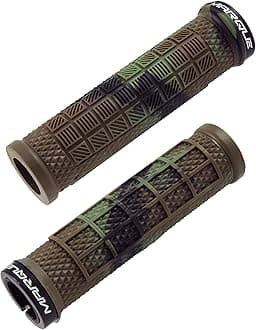 MARQUE Grapple Mountain Bike Handlebar Grips – Single Lock-On Ring MTB and BMX Bicycle Handle Bar with Non-Slip Grip (Jungle Camo)