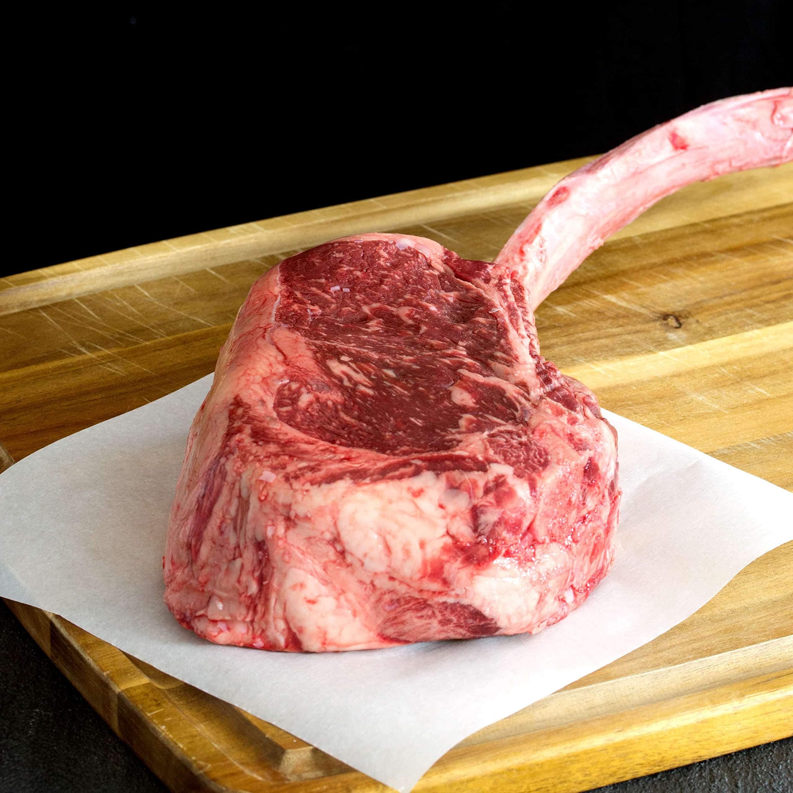 USDA CHOICE TOMAHAWK 1.5 inch Cut Approx. 24 oz
