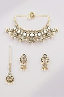 ZAVERI PEARLS Gold Tone & Green Enamel Kundan Artificial Stones & Pearls Drop Bridal Necklace Earring & Maangtikka Set For Women-ZPFK16933